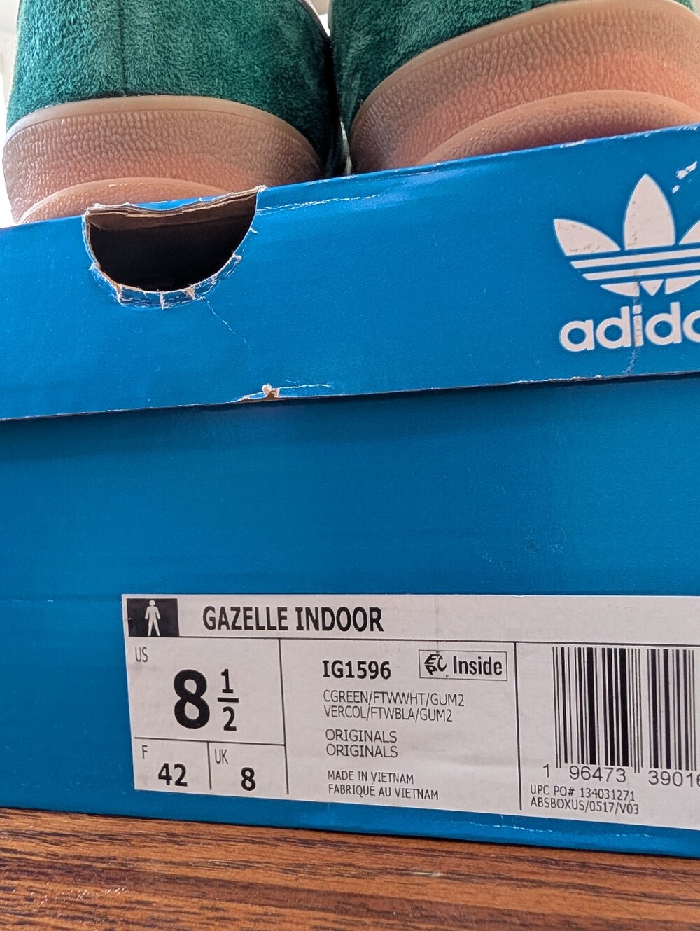 adidas Originals Gazelle Indoor Sneakers - Picture 2 of 11